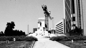 Backdrop to the movie "Monument" #776532