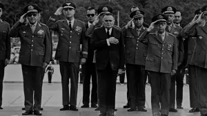 Backdrop to the movie "Castello, The Dictator" #427199