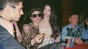 Backdrop to the movie "Anora" #547603