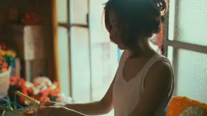 Backdrop to the movie "Girl" #774922