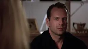 Backdrop to the movie "Color of Night" #656318