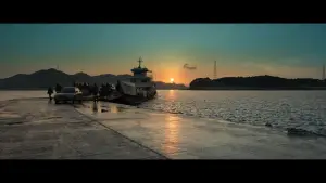 Backdrop to the movie "No Other Choice" #761042