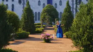 Backdrop to the movie "The Proud Princess" #539125