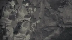 Backdrop to the movie "Sicario" #589159