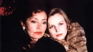 Backdrop to the movie "The Mirage" #649401