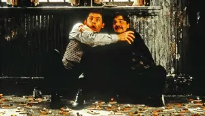 Backdrop to the movie "MouseHunt" #281752