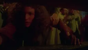 Backdrop to the movie "Carrie" #639344