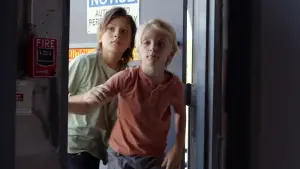 Backdrop to the movie "Fearless" #708984