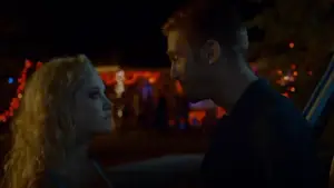 Backdrop to the movie "The Guest" #851128