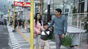 Backdrop to the movie "Tears at the Edge of a Prayer Rug 2" #809962