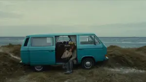 Backdrop to the movie "35 Shots of Rum" #735927