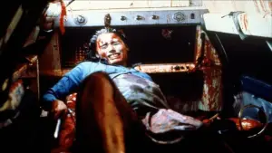 Backdrop to the movie "Baby Blood" #692600