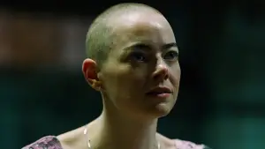 Backdrop to the movie "Bugonia" #511667