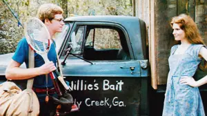 Backdrop to the movie "Squirm" #727665