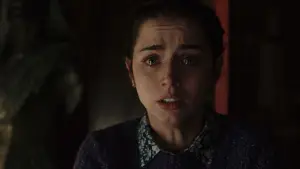 Backdrop to the movie "Knives Out" #561255