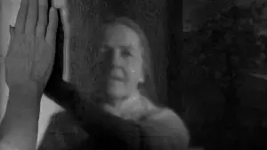 Backdrop to the movie "Mirror" #751443