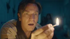 Backdrop to the movie "Flowervale Street" #798637