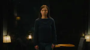 Backdrop to the movie "Louise" #788856