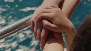 Backdrop to the movie "Aftersun" #201559