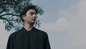 Backdrop to the movie "The Heartbreak I Choose" #539011