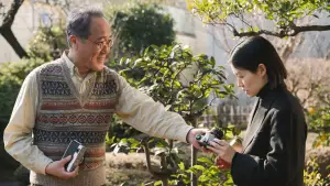 Backdrop to the movie "Two Seasons, Two Strangers" #783127