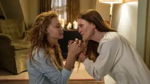 Backdrop to the movie "Carrie" #736212