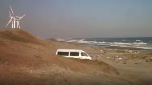 Backdrop to the movie "Love Exposure" #730955