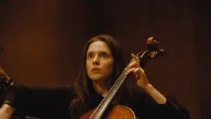 Backdrop to the movie "Nimic" #732407