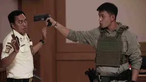 Backdrop to the movie "The Verdict" #535629