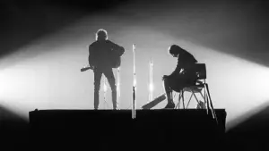 Backdrop to the movie "Joan Baez: I Am a Noise" #762967