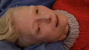 Backdrop to the movie "The Room Next Door" #622500