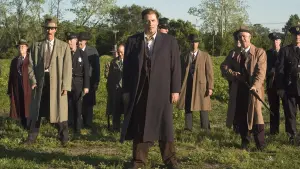 Backdrop to the movie "Lonely Hearts" #307403