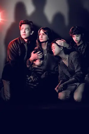 Poster to the movie "Afraid" #643693