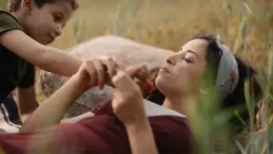 Backdrop to the movie "Everybody Loves Touda" #535160