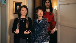 Backdrop to the movie "My Dearest Señorita" #775815