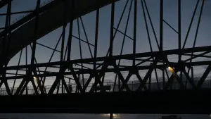 Backdrop to the movie "Away" #692859