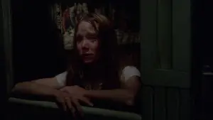 Backdrop to the movie "Carrie" #639242