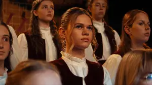 Backdrop to the movie "Broken Voices" #645026