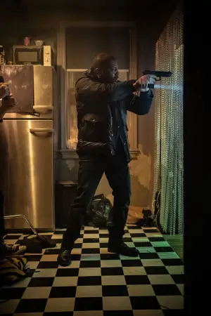 Poster to the movie "The Silent Hour" #535732