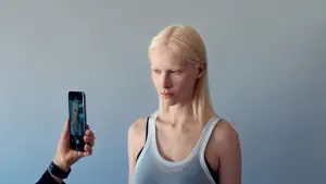 Backdrop to the movie "White Snail" #540069