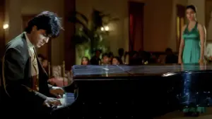 Backdrop to the movie "Dilwale Dulhania Le Jayenge" #749097