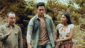 Backdrop to the movie "Greed" #700951