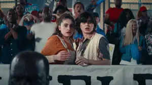 Backdrop to the movie "Bottoms" #657763