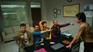 Backdrop to the movie "Agak Laen: Menyala Pantiku!" #531879