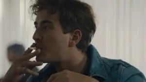 Backdrop to the movie "Holding the Man" #755329