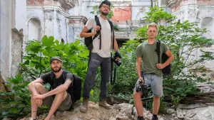 Backdrop to the movie "Vienna