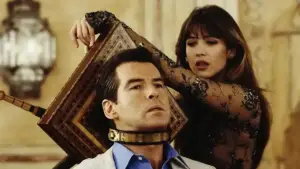 Backdrop to the movie "The World Is Not Enough" #625740