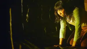 Backdrop to the movie "Hive" #792506