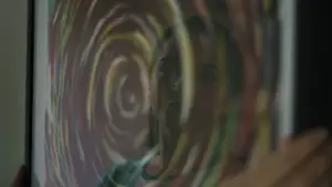 Backdrop to the movie "Turtles All the Way Down" #678724