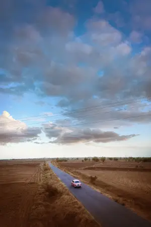 Poster to the movie "Kara" #784847